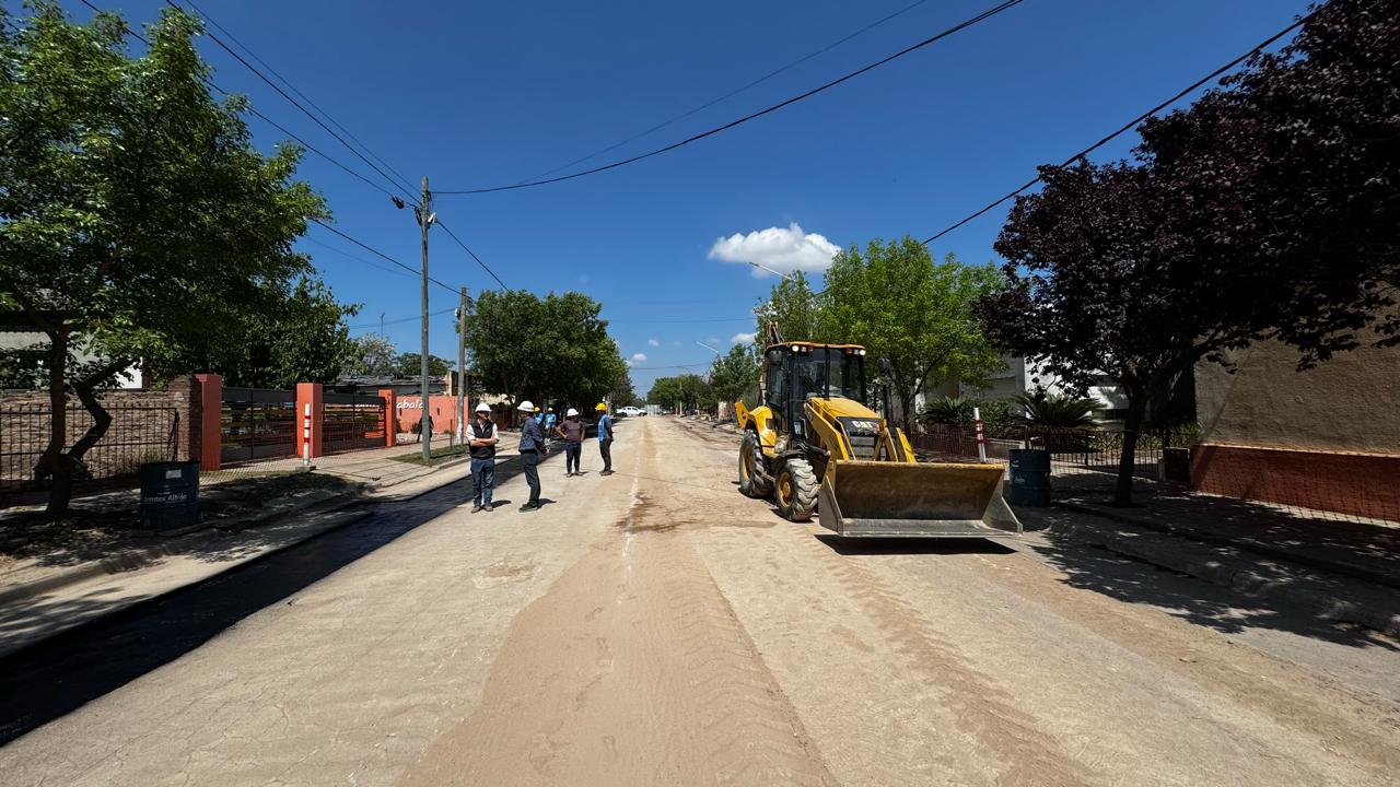 Avanza La Red De Desag Es Cloacales Y Planta De Tratamiento De